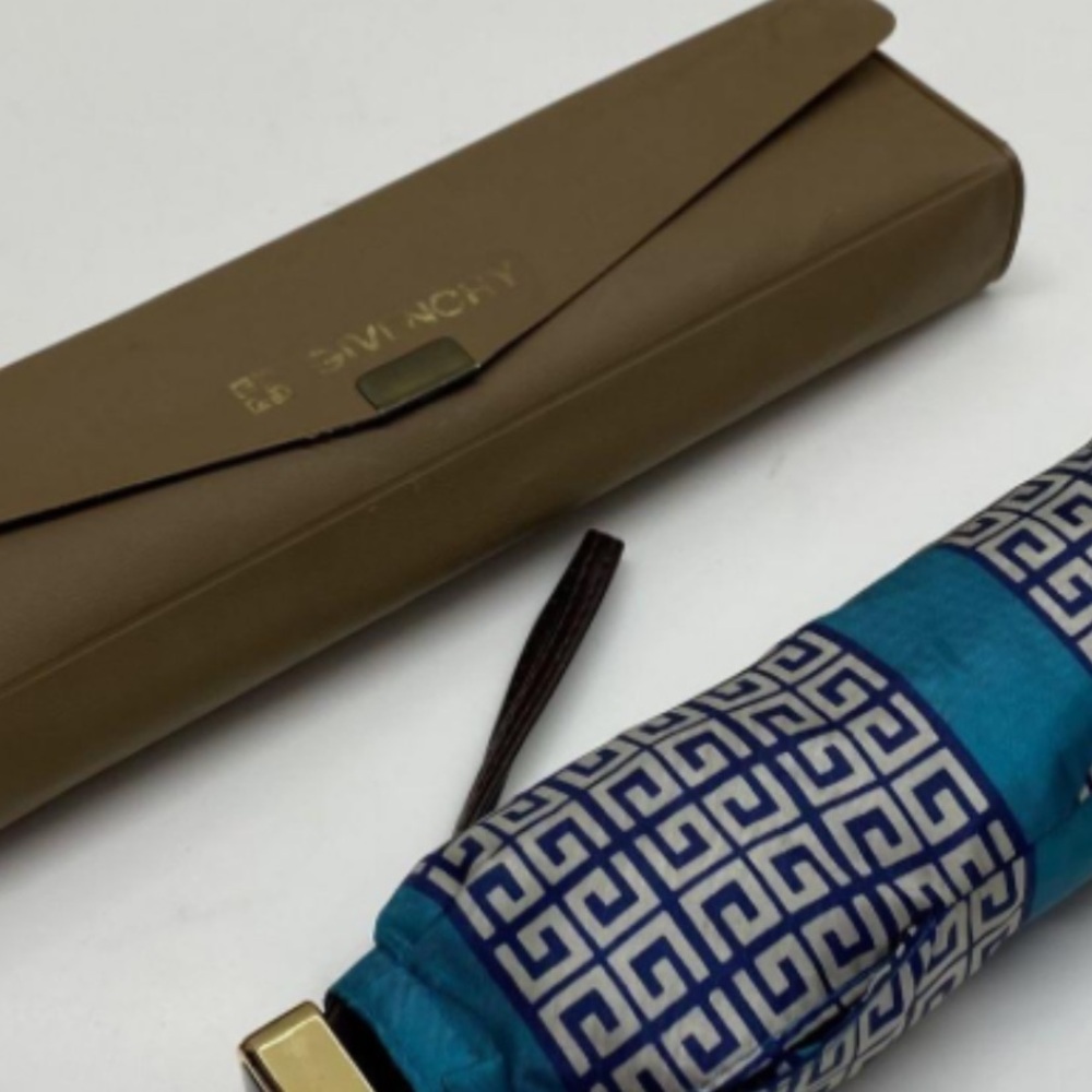 Givenchy Moonbat Vintage Blue and teal folding Umbrella with case
